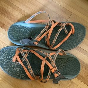Orange Strapped Old Style Chaco’s US 7
